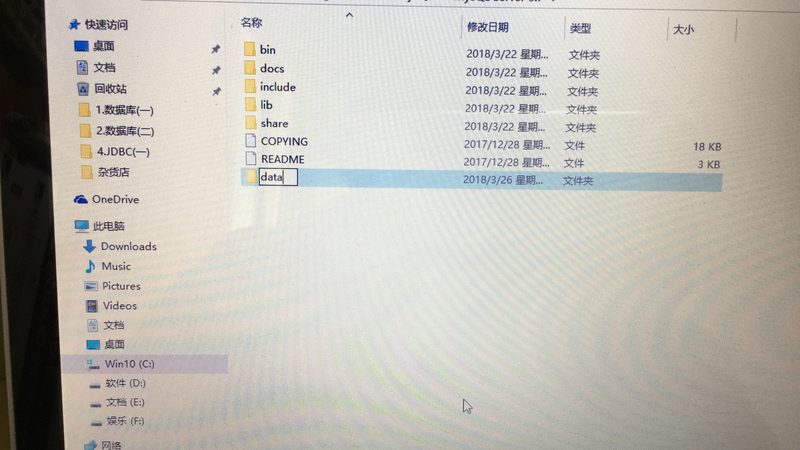 家政保洁服务根据服务内容和标准可以分为以下几类：